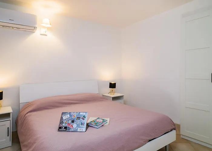 Apartamento Myrsine 7d - Klodge Murta Maria